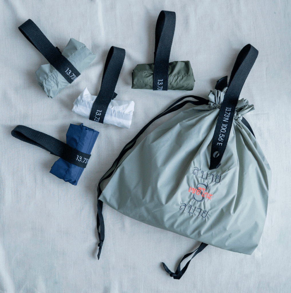 drawstring bag